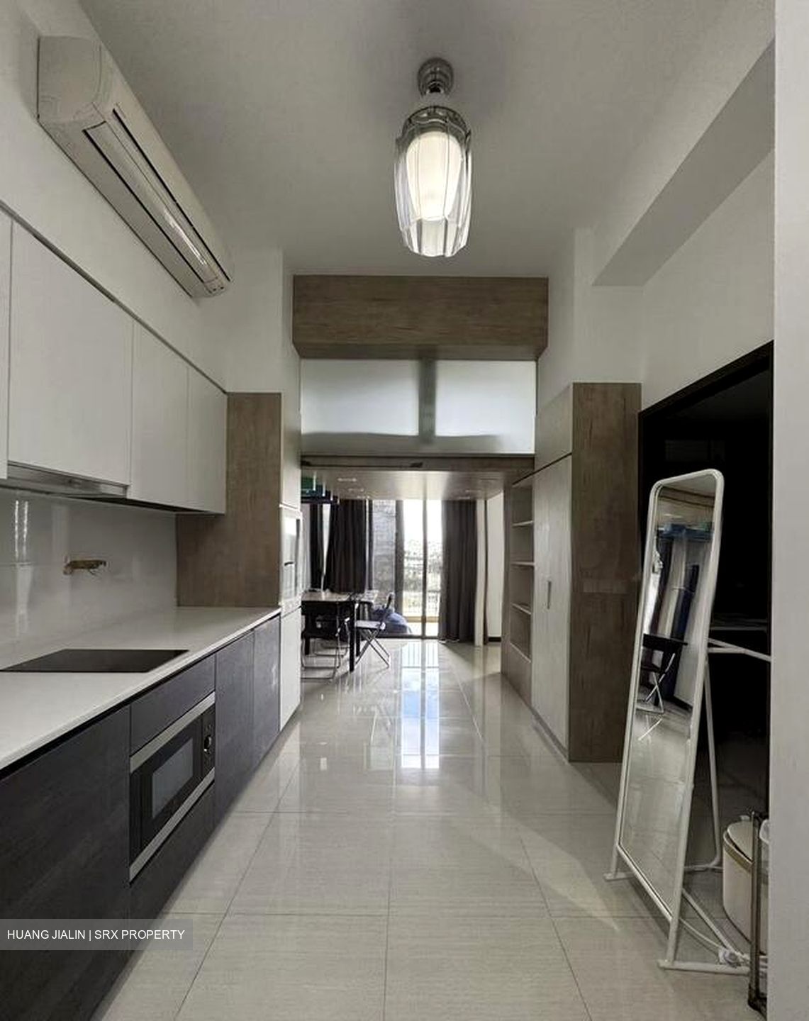 Sims Urban Oasis (D14), Condominium #504315641